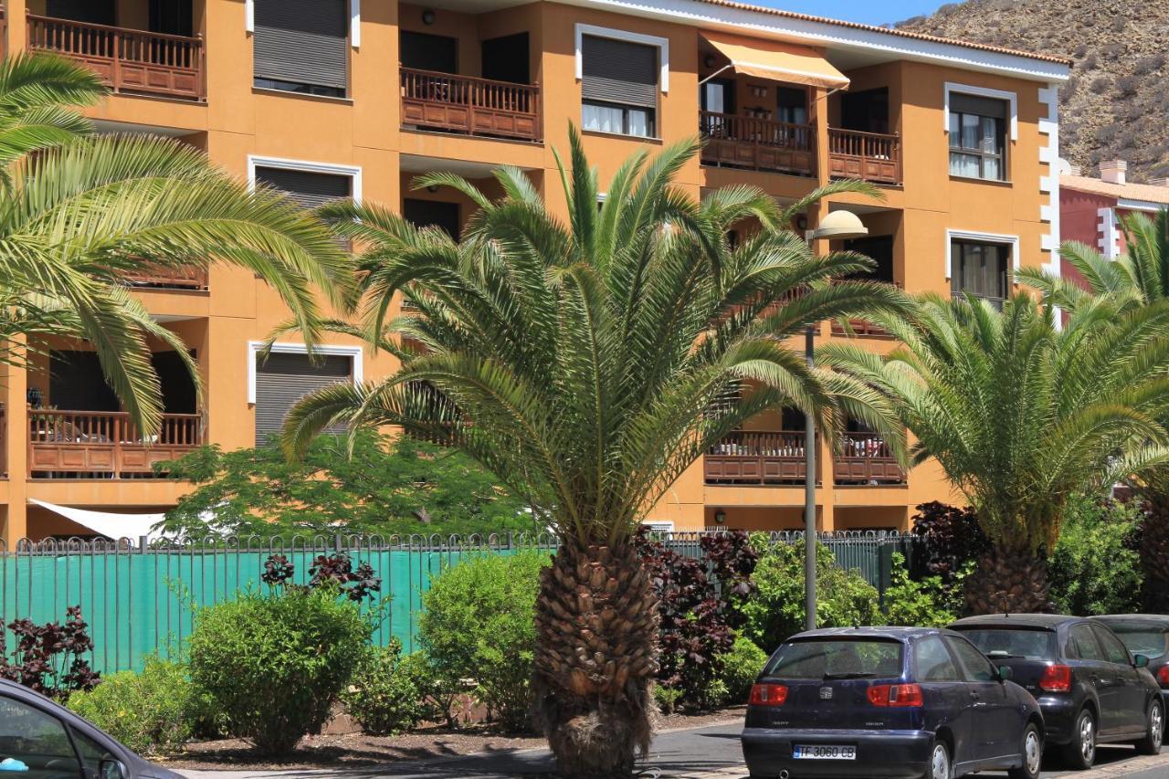 Spacious Apartment With Large Private Garden In Palm Mar Екстер'єр фото